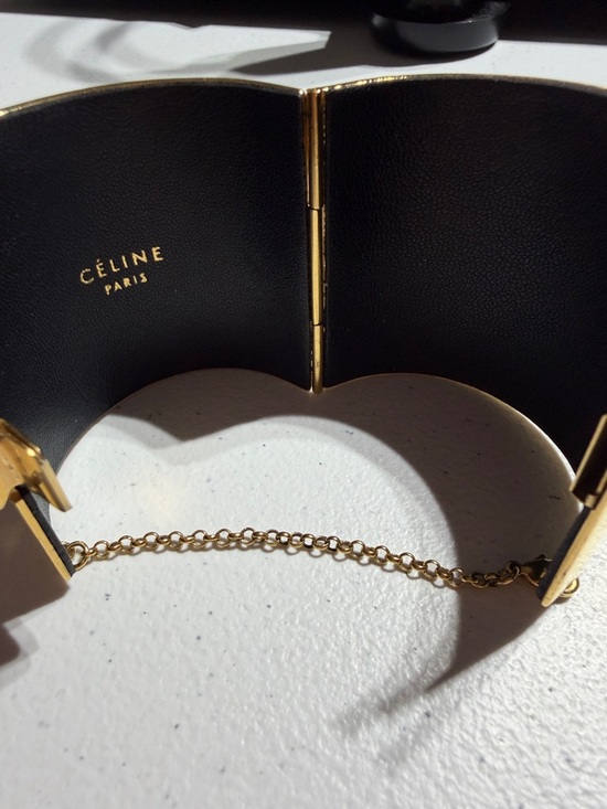 Celine Handbags - Celine Flawed Beauty Goldtone Clamper Cuff  (4)